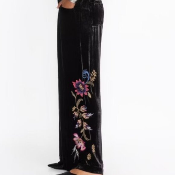 NWT Johnny Was Biya JWLA Pleat Pants Steffania Embroidered Velvet Pants Wide Leg - Picture 2 of 10